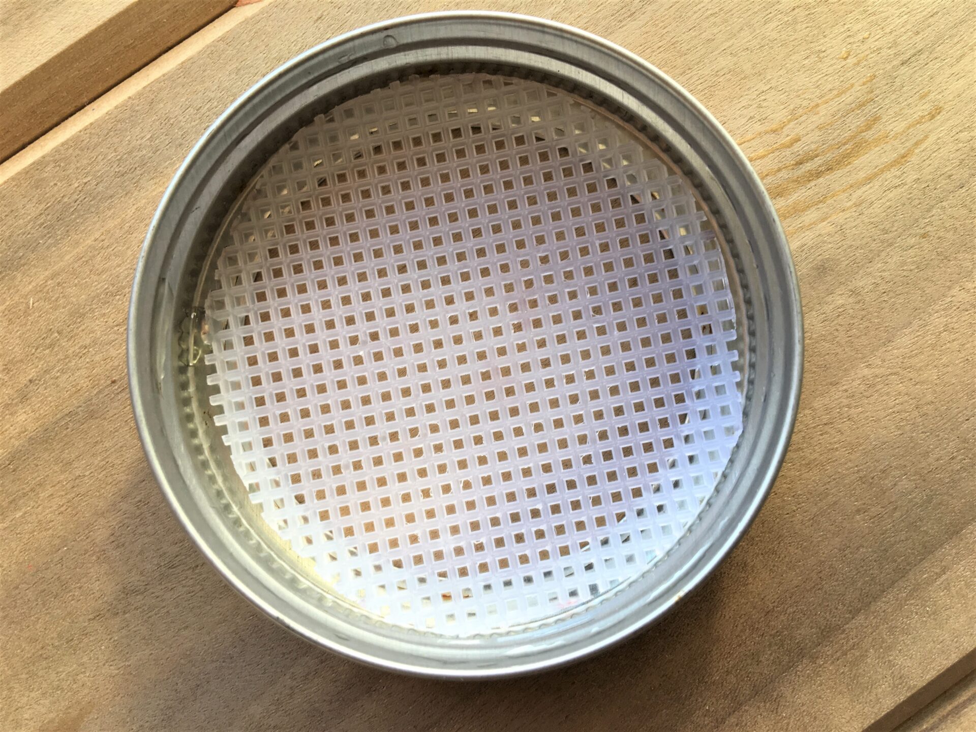 How to Grow Sprouts and Make a DIY Sprouting Lid - Dig the Good Life