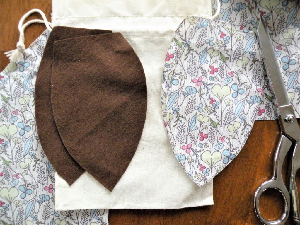 Learn how to sew a bunny drawstring bag. Super simple project for Easter!